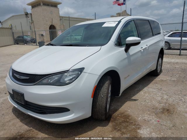 2C4RC1CGXHR524965 Chrysler Pacifica Lx