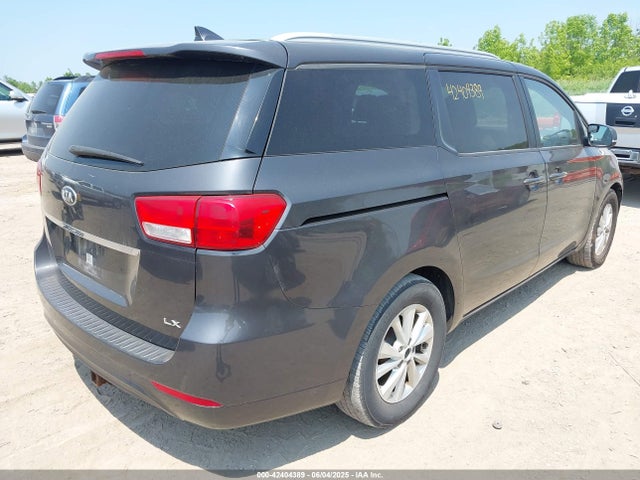 KIA SEDONA LX 2015 KNDMB5C11F6044723 Image 4