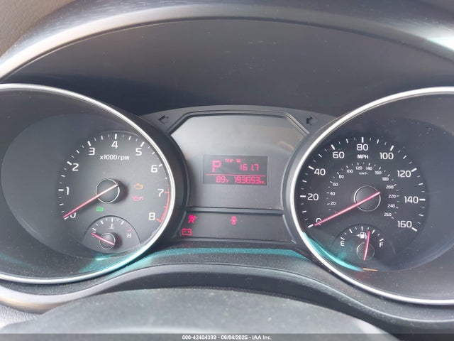 KIA SEDONA LX 2015 KNDMB5C11F6044723 Image 7
