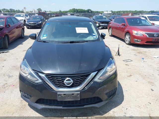 3N1AB7AP0HY275830 Nissan Sentra