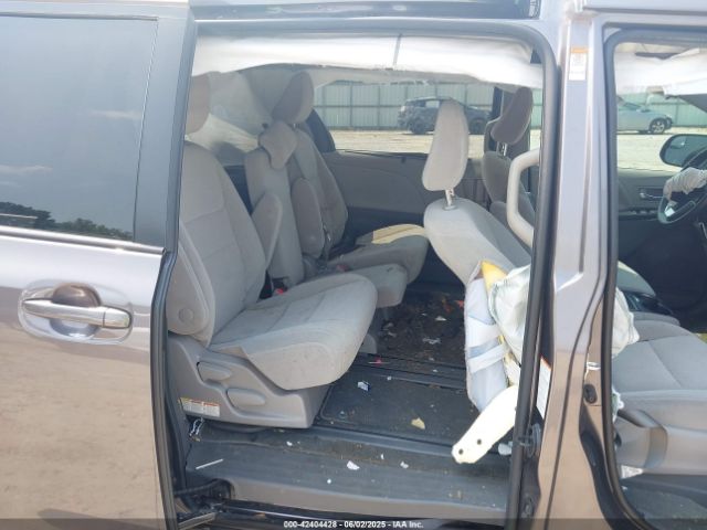 2020 TOYOTA SIENNA 5TDKZ3DC3LS070453 Photo 7