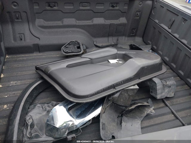 1GCPTEEK1R1130034 Chevrolet l3b