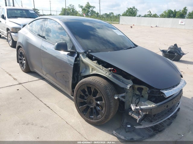 2022 TESLA MODEL Y 7SAYGDEE6NF481023 Photo 0
