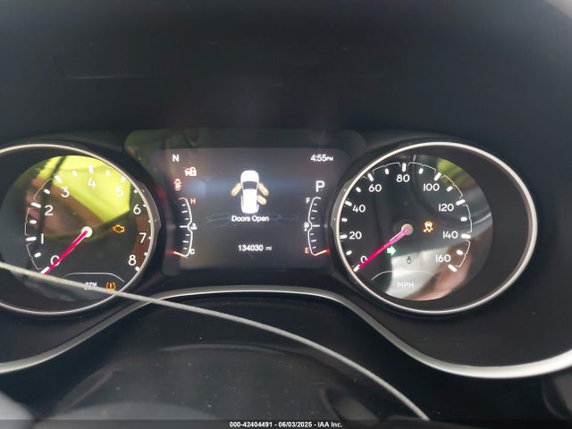 2018 Jeep Compass Limited Fwd მანქანა იყიდება აუქციონზე, vin: 3C4NJCCB9JT425240, აუქციონის ნომერი: 42404491