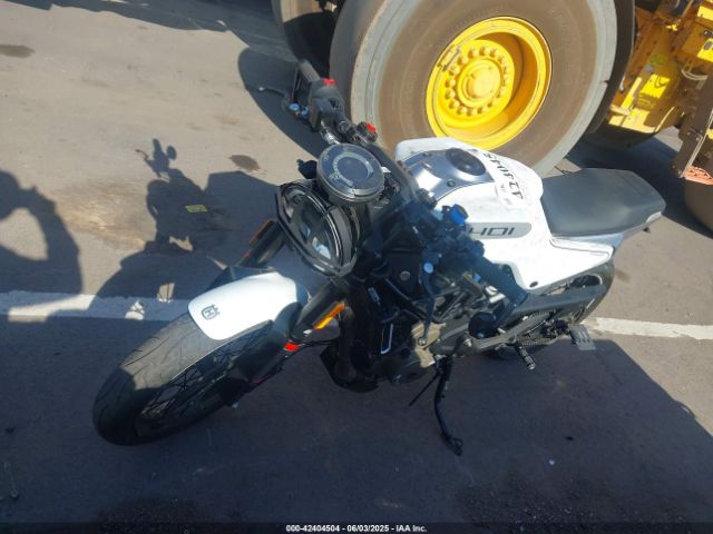 2023 HUSQVARNA VITPILEN 401/SVARTPILEN 401 MD2JUJ40XPC220581 Photo 1