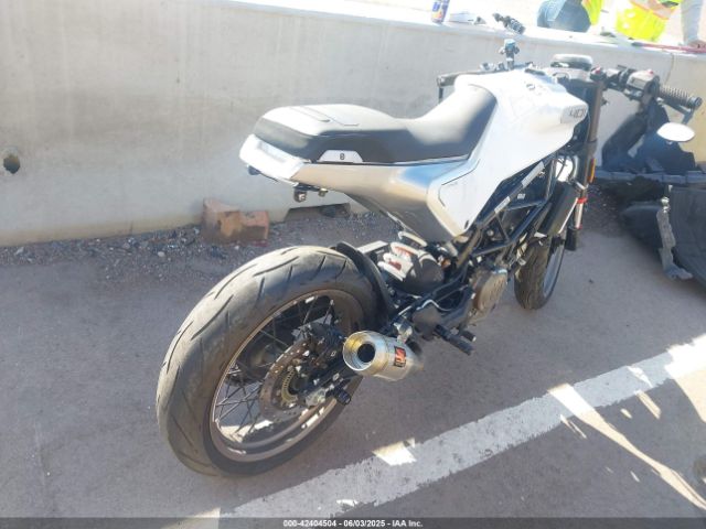 2023 HUSQVARNA VITPILEN 401/SVARTPILEN 401 MD2JUJ40XPC220581 Photo 3