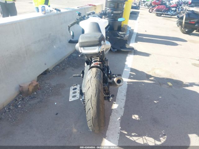 2023 HUSQVARNA VITPILEN 401/SVARTPILEN 401 MD2JUJ40XPC220581 Photo 5