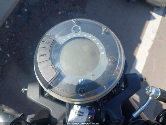 2023 HUSQVARNA VITPILEN 401/SVARTPILEN 401 MD2JUJ40XPC220581 Photo 6