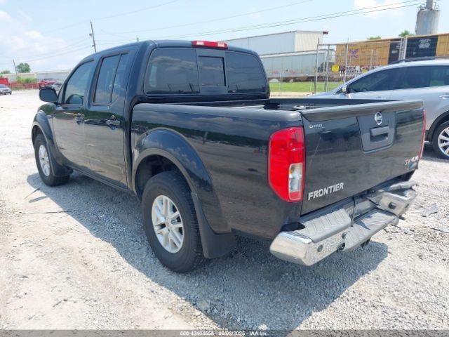 1N6DD0EV2HN754569 Nissan 2017