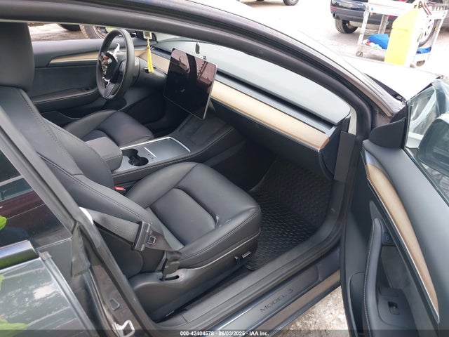 2023 TESLA MODEL 3 5YJ3E1EA0PF676773 Photo 4