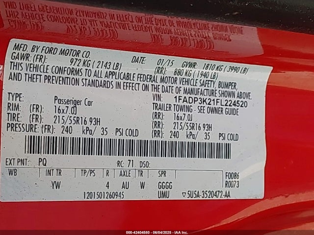 1FADP3K21FL224520 Ford FOCUS SE