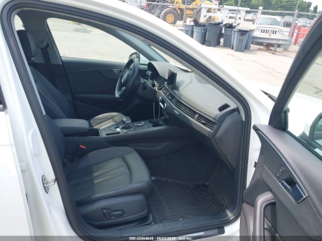 2017 AUDI A4 WAUANAF46HN056686 Photo 4