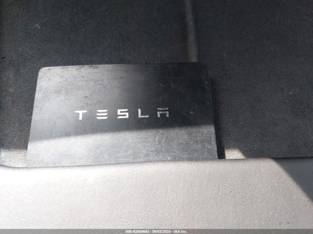 5YJYGDEF1MF269313 Tesla 2021