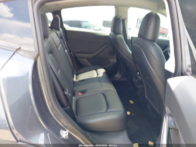 5YJYGDEF1MF269313 Tesla 2021