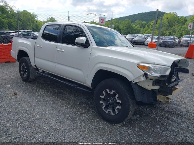 Aukcja sprzedaży 2016 Toyota Tacoma Sr, vin: 5TFAX5GN6GX055603, numer aukcji: 42404697