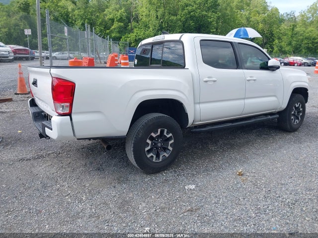 Aukcja sprzedaży 2016 Toyota Tacoma Sr, vin: 5TFAX5GN6GX055603, numer aukcji: 42404697