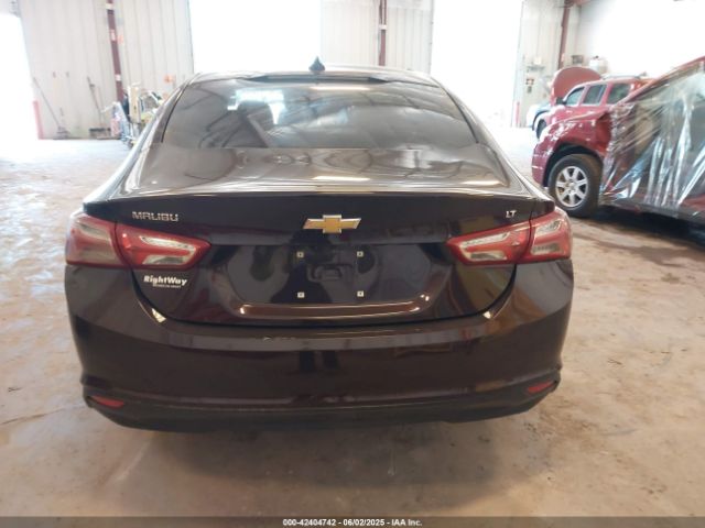 1G1ZD5ST2MF002568 Chevrolet Malibu Fwd Lt