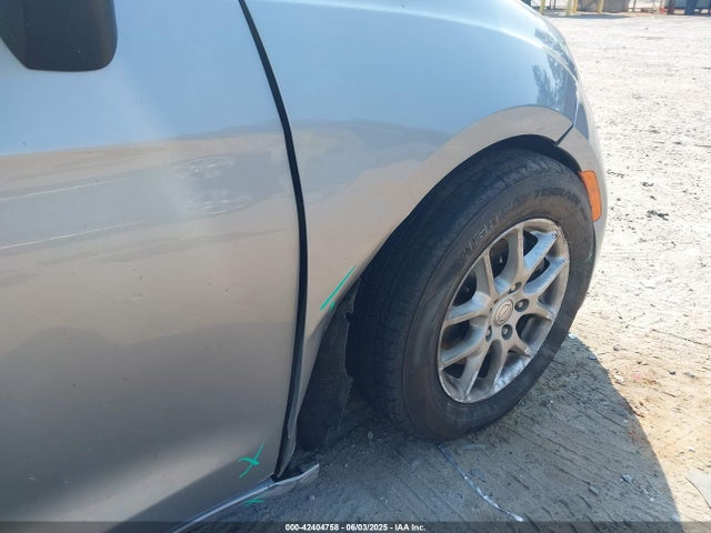 Chrysler Pacifica 2019 2C4RC1CG4KR652819 Image 18