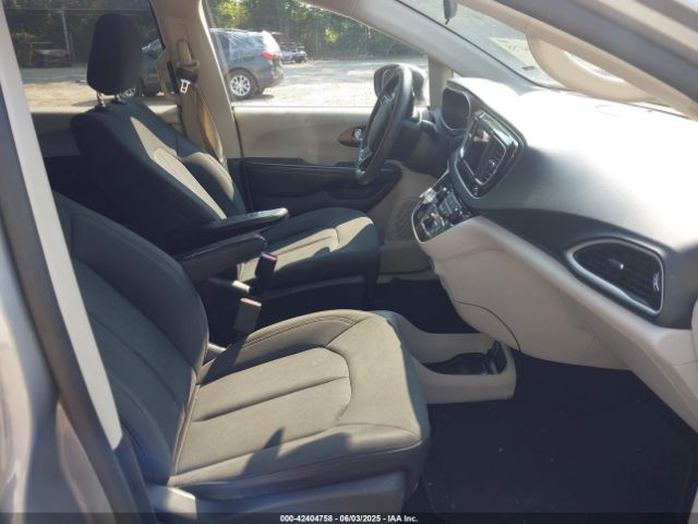 2019 CHRYSLER PACIFICA 2C4RC1CG4KR652819 Photo 4