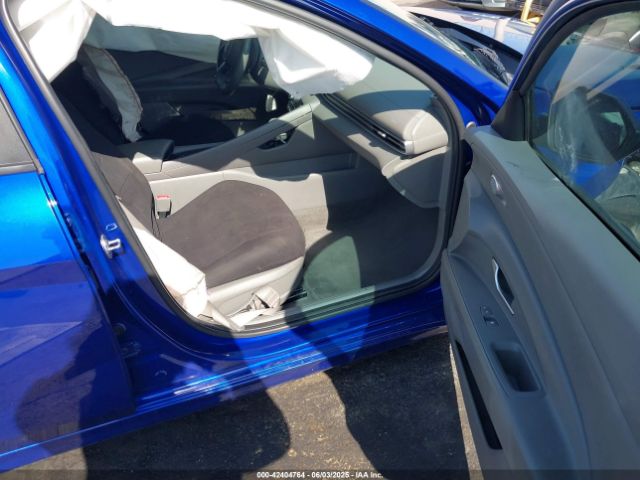 2023 HYUNDAI ELANTRA HYBRID KMHLM4AJ3PU048235 Photo 4