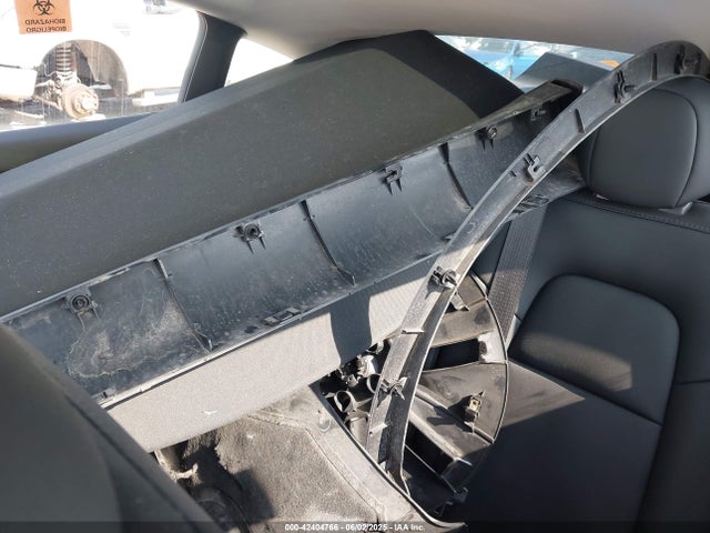 2024 TESLA MODEL Y 7SAYGDEE1RA332683 Photo 7