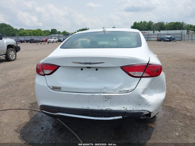 1C3CCCAB1GN147239 Chrysler 200