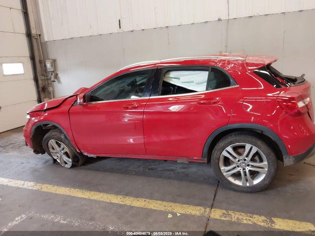 WDCTG4GB2FJ078624 Mercedes-Benz Gla 250 4matic