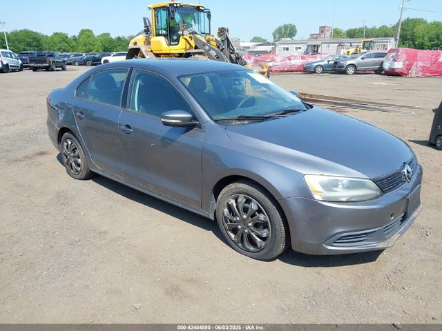 3VWD17AJ5EM260541 Volkswagen Jetta 1.8t Se