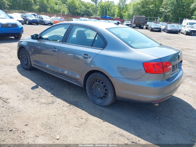 3VWD17AJ5EM260541 Volkswagen Jetta 1.8t Se