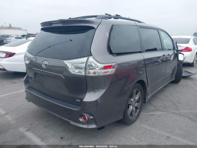 2017 TOYOTA SIENNA 5TDXZ3DC9HS809810 Photo 3
