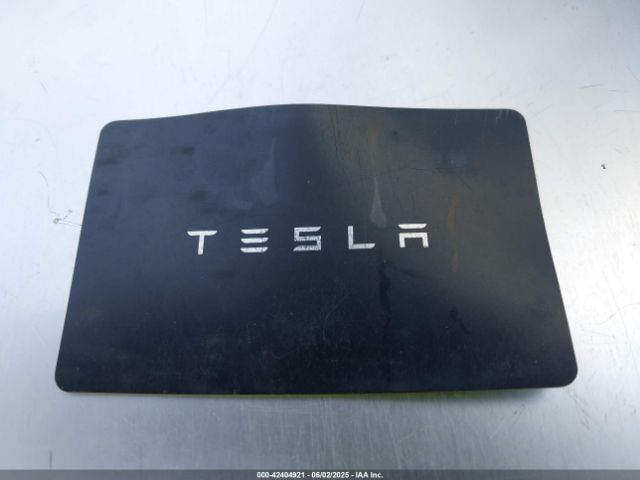 5YJ3E1EA2MF087106 Tesla MODEL 3