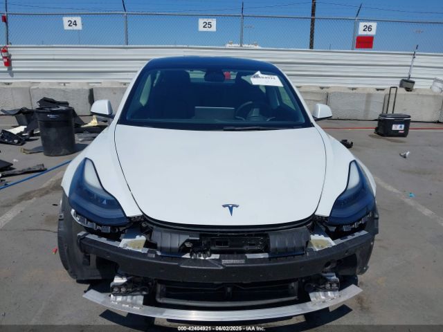 5YJ3E1EA2MF087106 Tesla MODEL 3