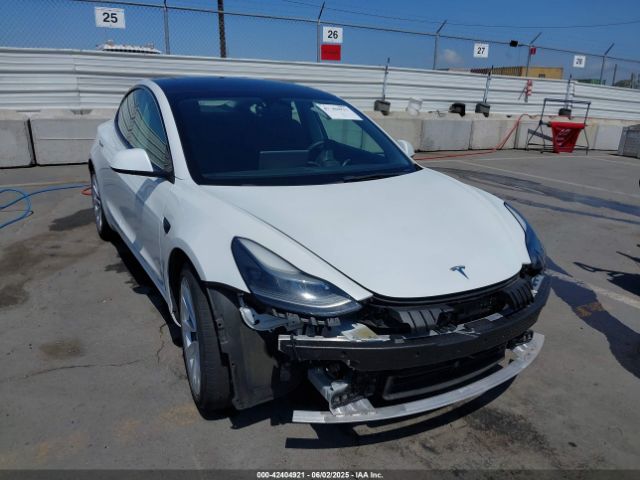 5YJ3E1EA2MF087106 Tesla MODEL 3