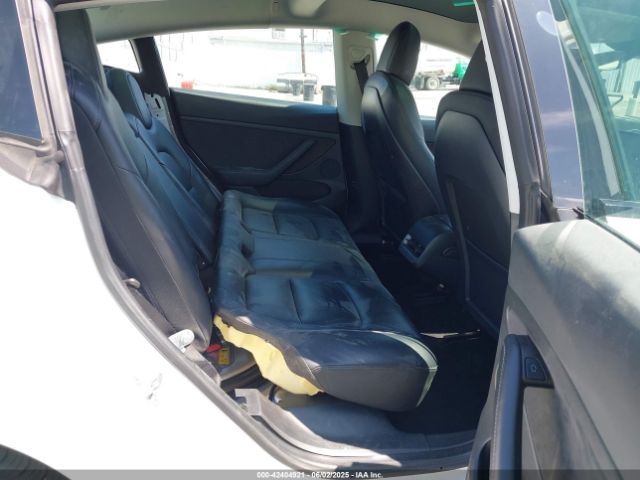 5YJ3E1EA2MF087106 Tesla MODEL 3