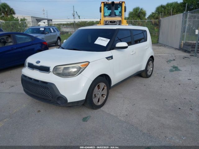 KNDJN2A2XE7012821 KIA Soul