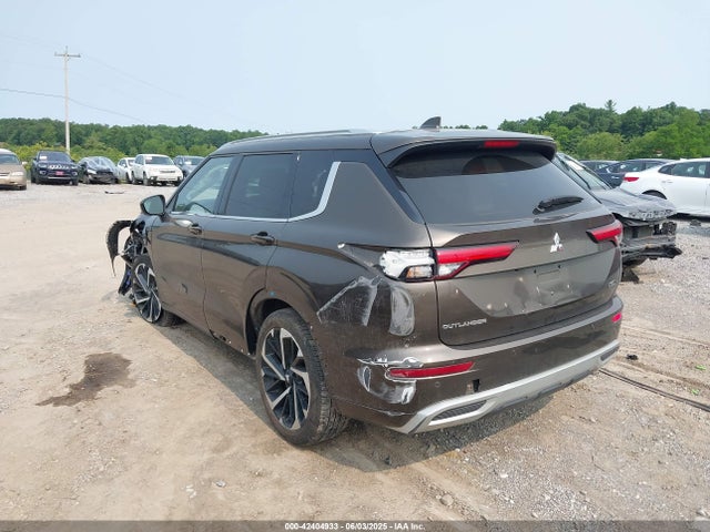 2022 MITSUBISHI OUTLANDER JA4J4VA81NZ081954 Photo 2