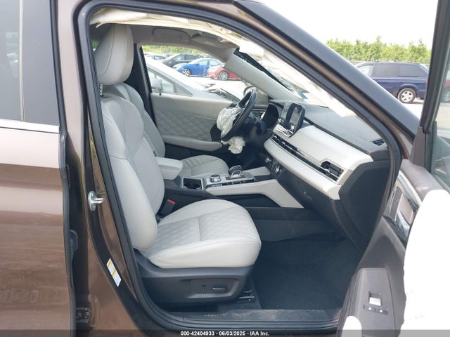 2022 MITSUBISHI OUTLANDER JA4J4VA81NZ081954 Photo 4