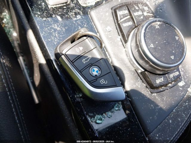 2016 BMW X1 WBXHT3C37GP880815 Photo 10