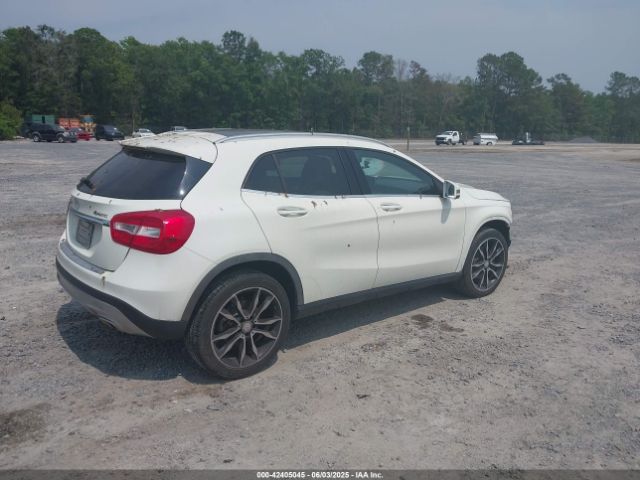 2017 MERCEDES-BENZ GLA 250 WDCTG4GB2HJ291981 Photo 3
