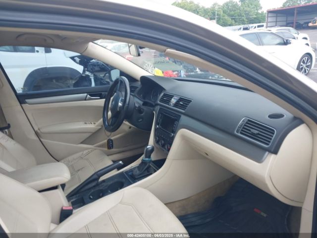 1VWAT7A34FC095891 Volkswagen Passat 1.8t Limited Edition