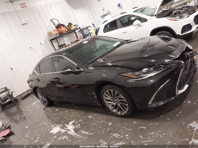 58AFZ1B12RU160600 Lexus Es 350 Ultra Luxury