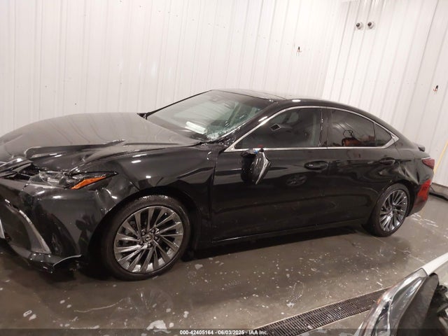 58AFZ1B12RU160600 Lexus Es 350 Ultra Luxury