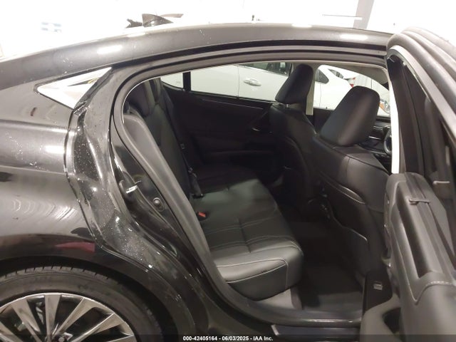 58AFZ1B12RU160600 Lexus Es 350 Ultra Luxury