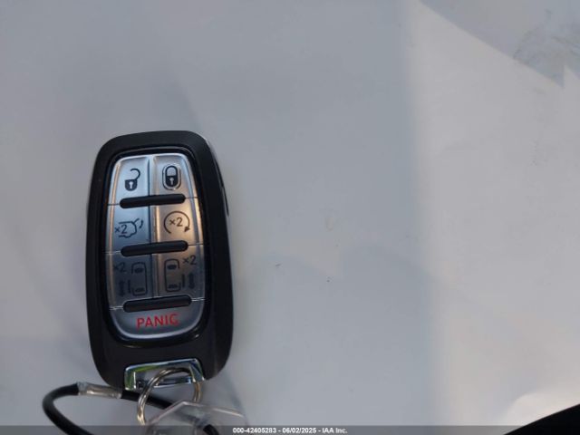 2024 CHRYSLER PACIFICA HYBRID 2C4RC1S74RR134334 Photo 10