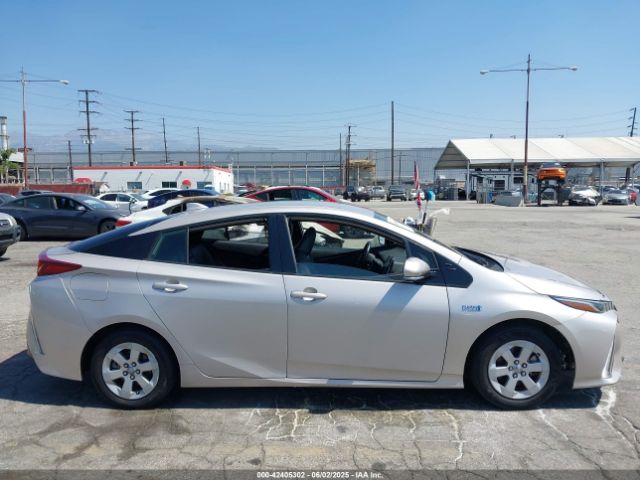 JTDKARFP5L3135539 Toyota Prius Prime Xle
