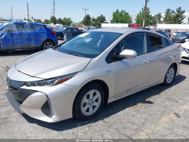 JTDKARFP5L3135539 Toyota Prius Prime Xle