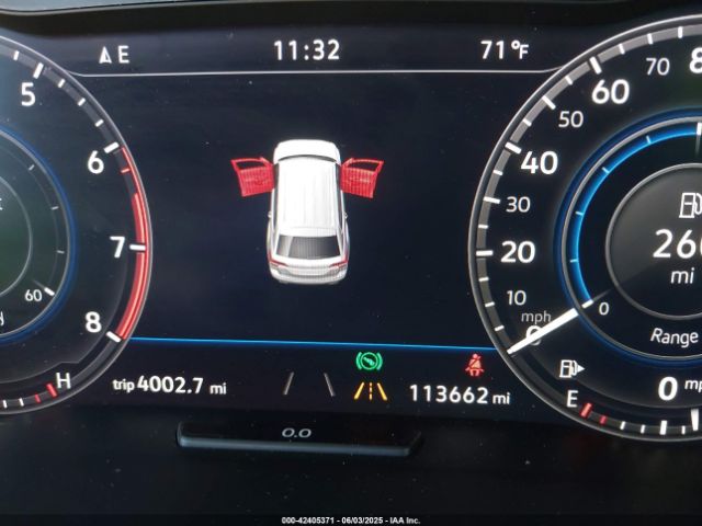 1V2NR2CA2JC567904 Volkswagen 2018