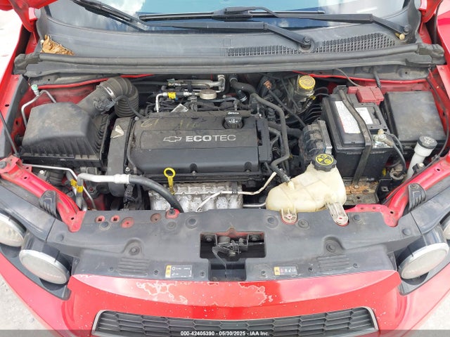 1G1JC6SH3F4112142 Chevrolet Sonic Lt Auto