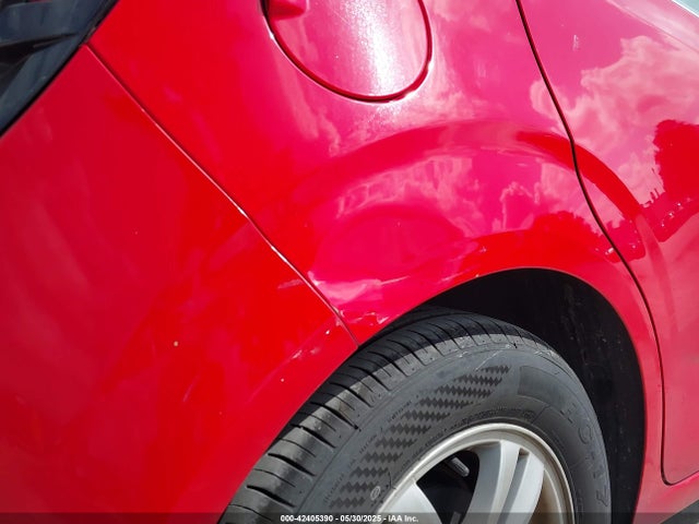 1G1JC6SH3F4112142 Chevrolet Sonic Lt Auto