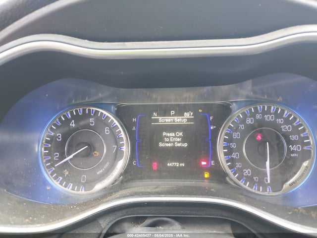 1C3CCCAB3HN501781 Chrysler 200